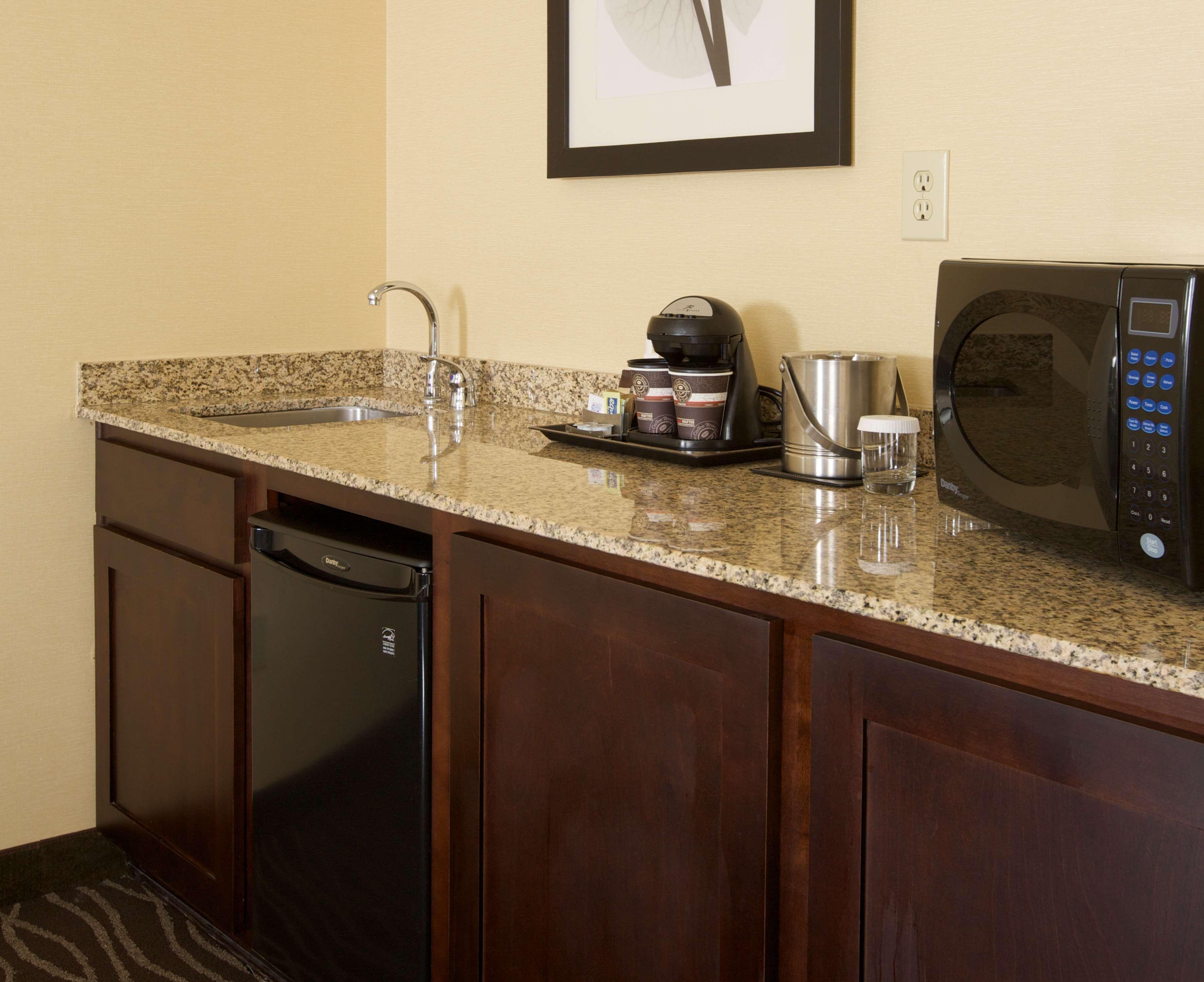Doubletree Suites By Hilton Raleigh-Durham Exterior photo